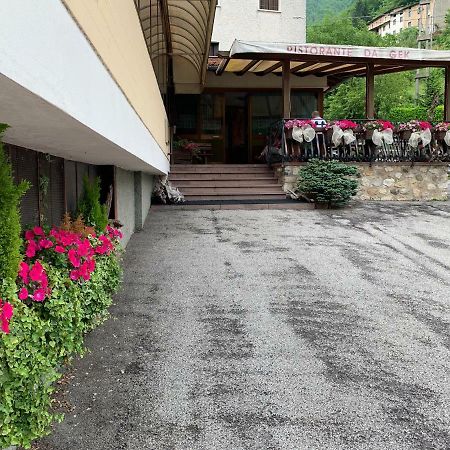 Ristorante - Locanda "Da Gek" Otel Castana  Dış mekan fotoğraf